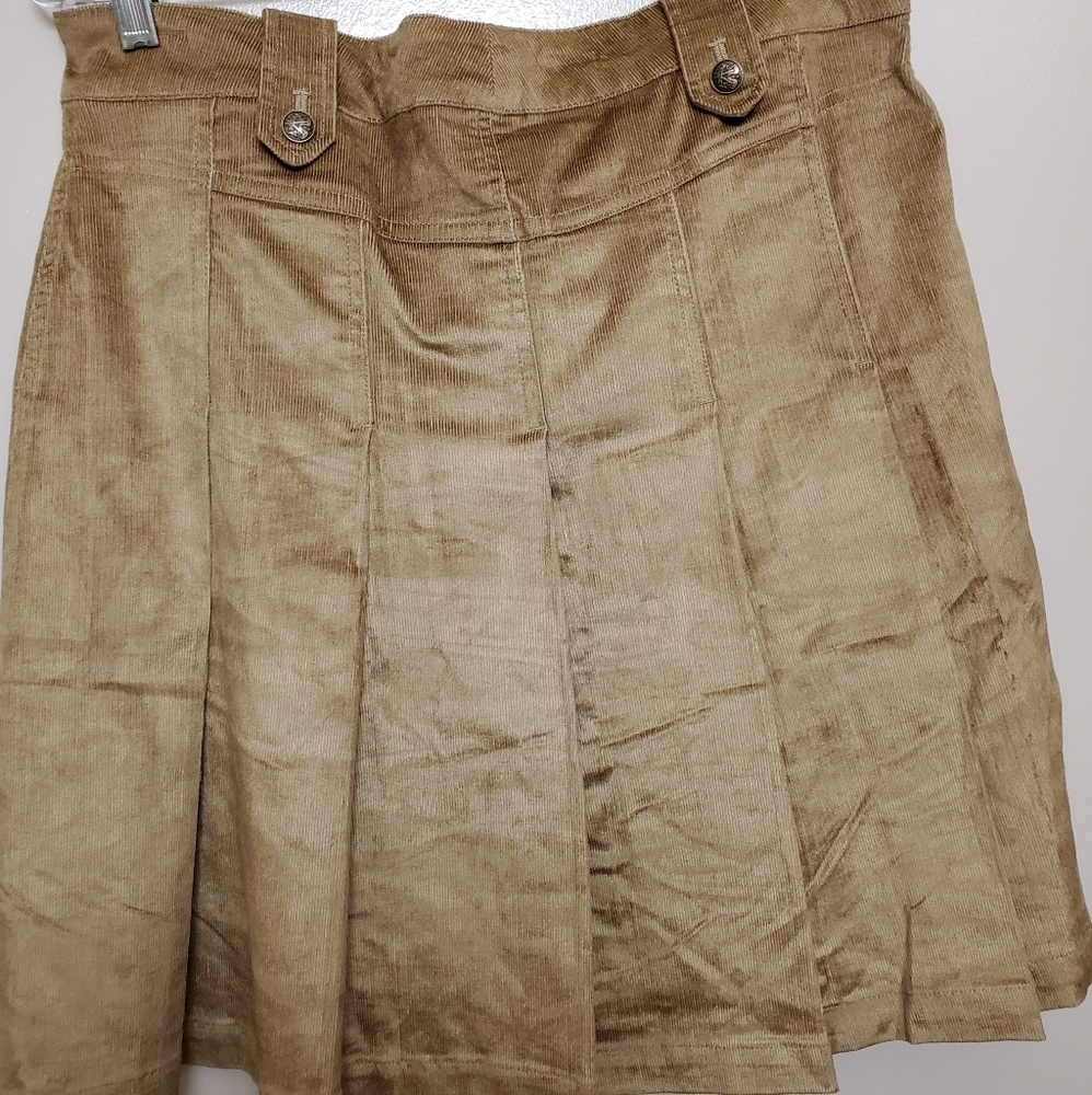 Skirt - Picture 3 of 11